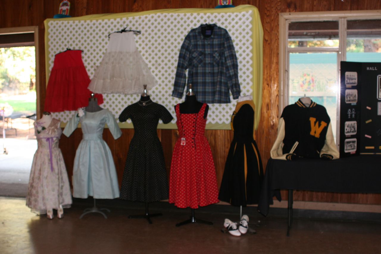 50's Vintage Clothing Display